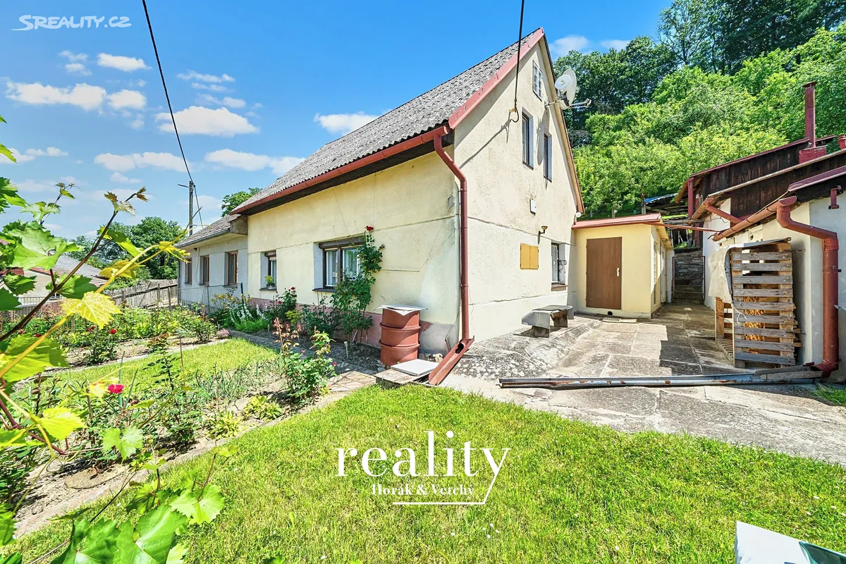 Prodej rodinného domu 111 m², pozemek 466 m² - Więcej