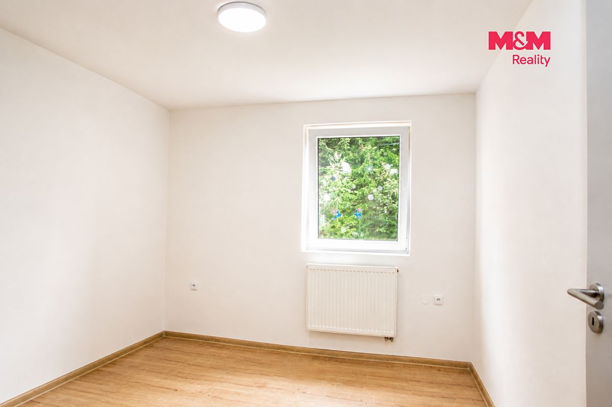 Prodej rodinného domu 86 m², pozemek 418 m² – fotografie 5