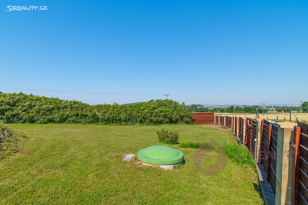 Prodej stavebního pozemku 440 m² – pohled 4