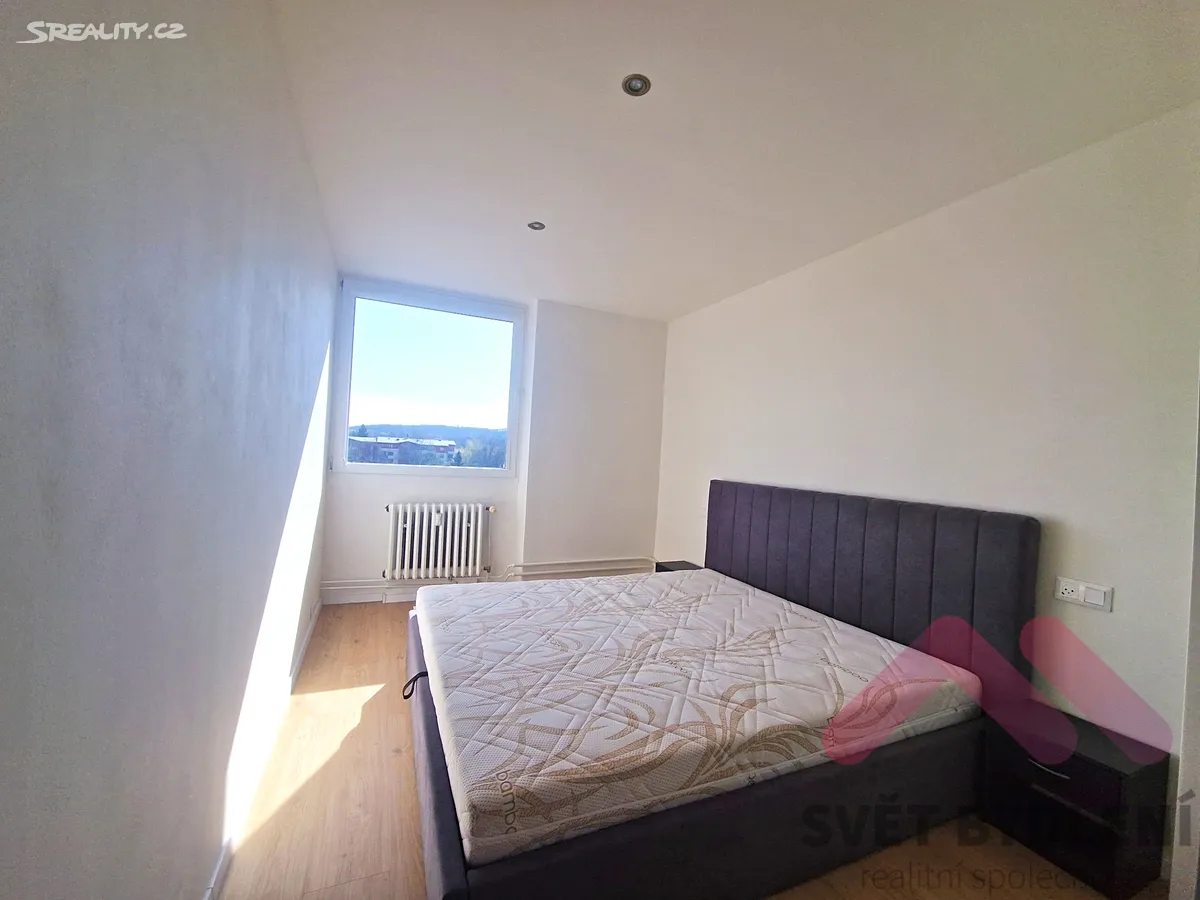 Pronájem bytu 3+kk 73 m² – pohled 5