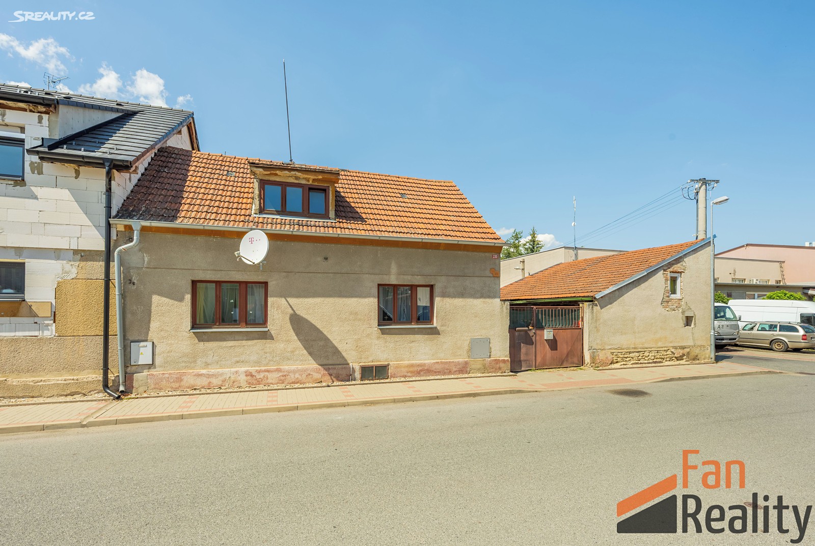 Prodej vícegeneračního domu 218 m², pozemek 445 m²