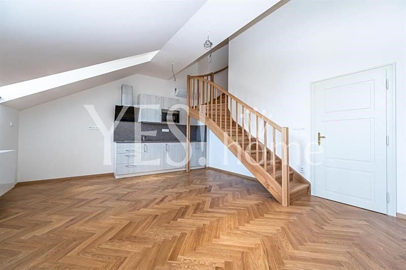 Pronájem bytu 2+kk 62 m²