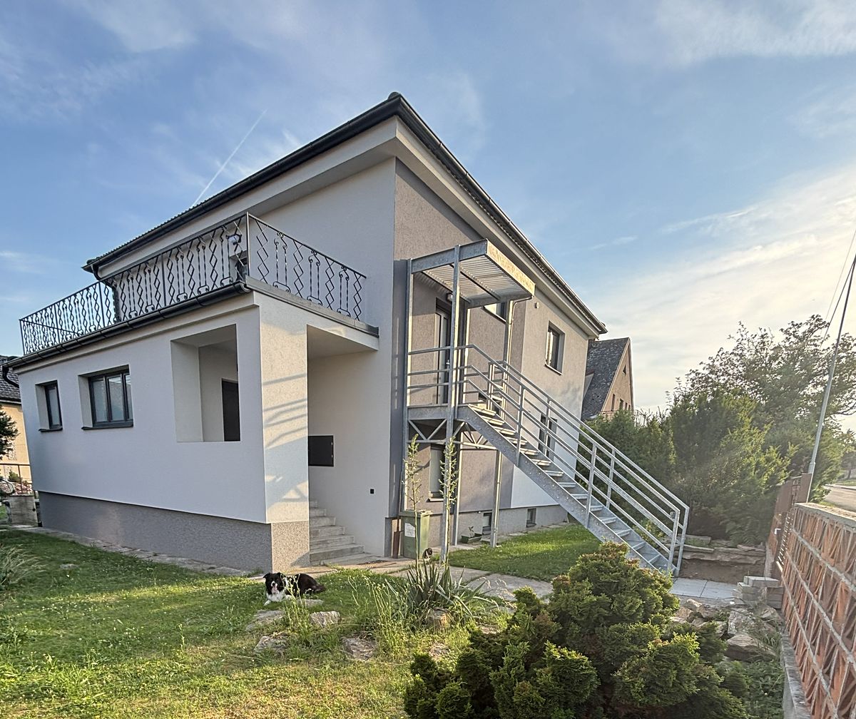 Pronájem bytu 2+kk 100 m²