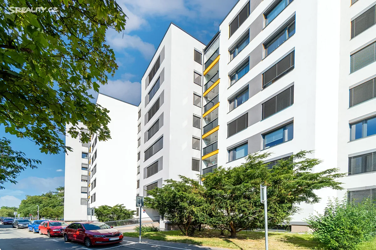 Prodej bytu 3+1 75 m², Praha