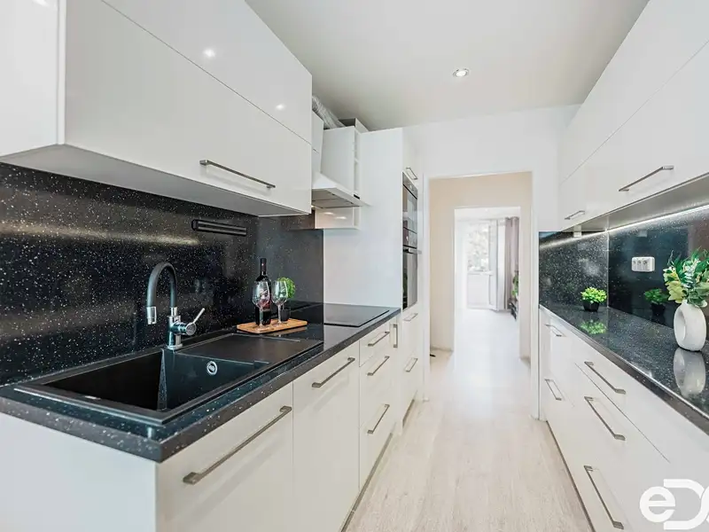 Prodej bytu 3+1 57 m², Pardubice – náhled fotky 1