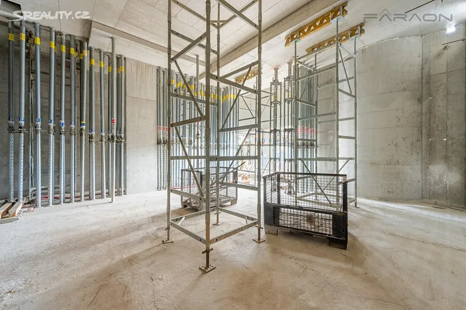 Pronájem obchodního prostoru 194 m² – pohled 6