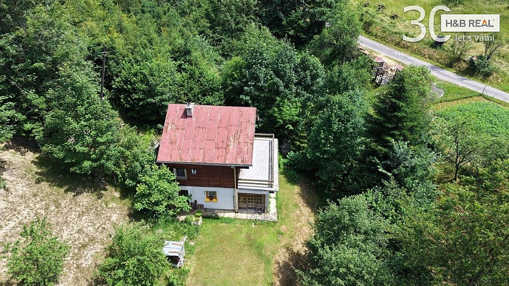 Prodej chaty 110 m², pozemek 200 m² – fotografie 2