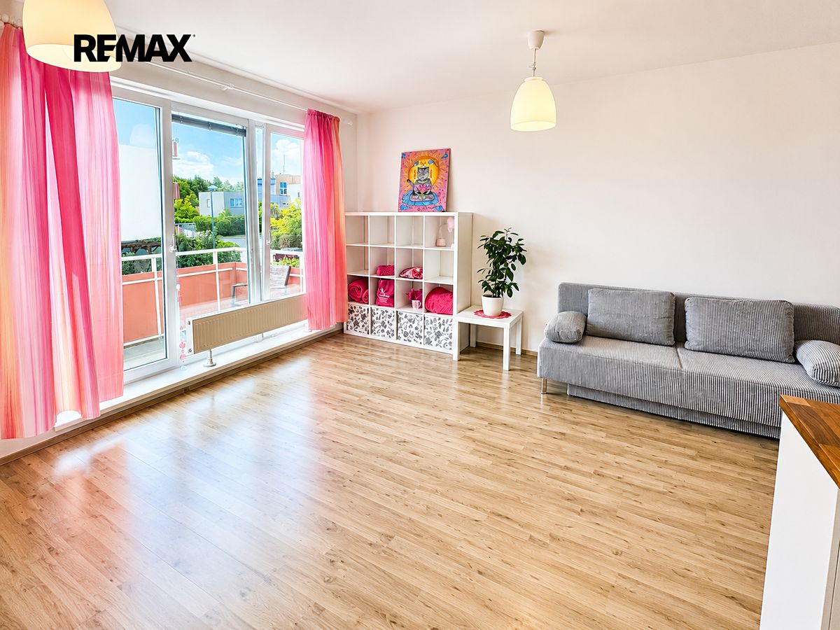 Pronájem bytu 1+kk 32 m²