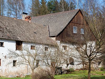 Prodej zemědělské usedlosti 150 m², pozemek 23756 m²