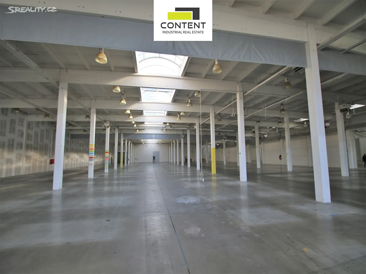 Pronájem skladového prostoru 2058 m², Doubská