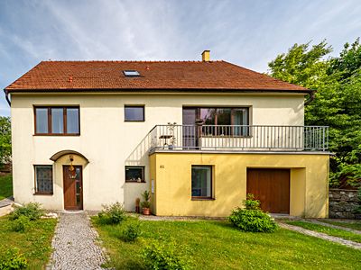 Prodej rodinného domu 455 m², pozemek 1065 m²