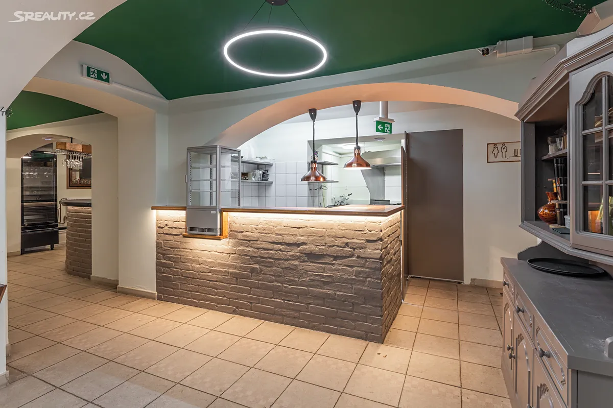Pronájem restaurace 297 m², Praha