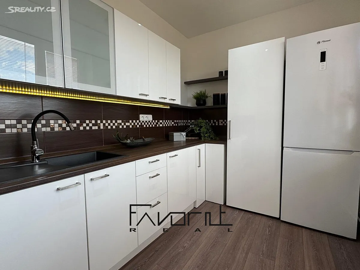 Pronájem bytu 2+1 50 m², Ostrava
