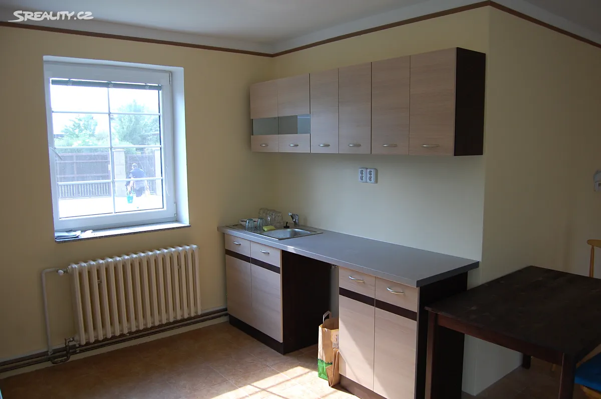Pronájem rodinného domu 90 m², pozemek 500 m² – pohled 5