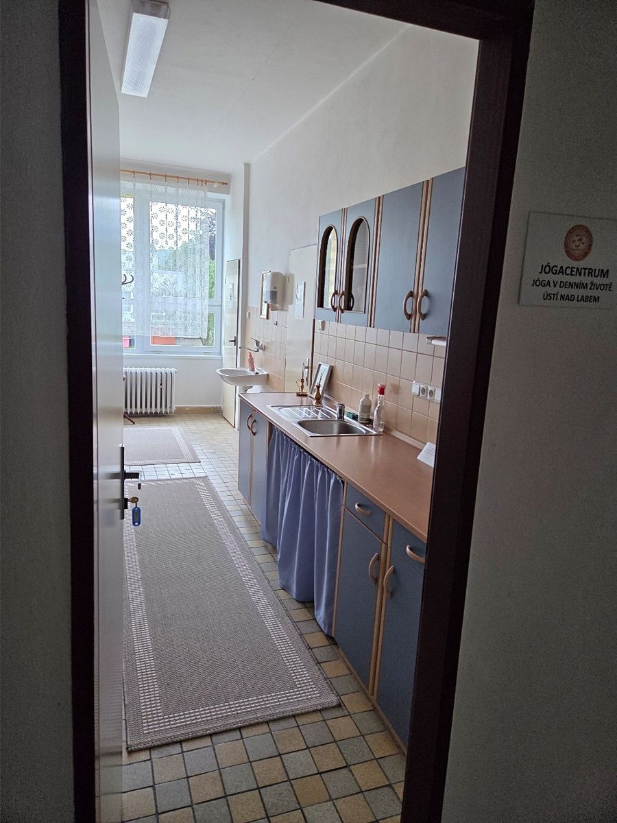 Pronájem kanceláře 78 m² – fotografie 3