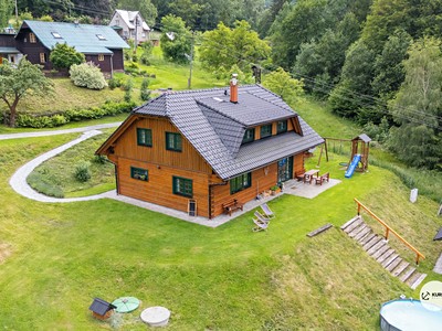Prodej  chalupy 197 m², pozemek 10 000 m²