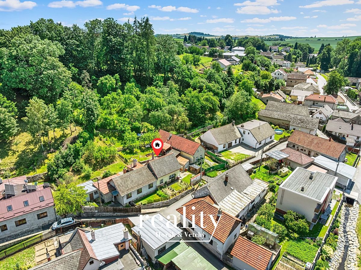 Prodej rodinného domu 111 m², pozemek 466 m² – fotografie 3