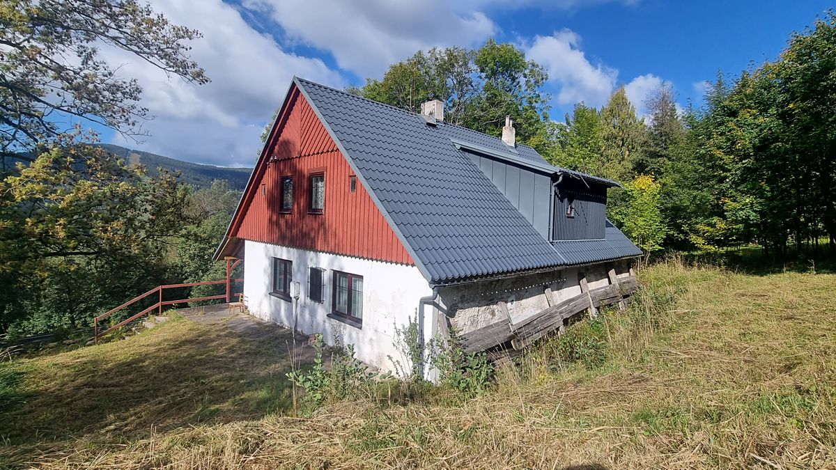 Prodej chalupy 155 m², pozemek 973 m²