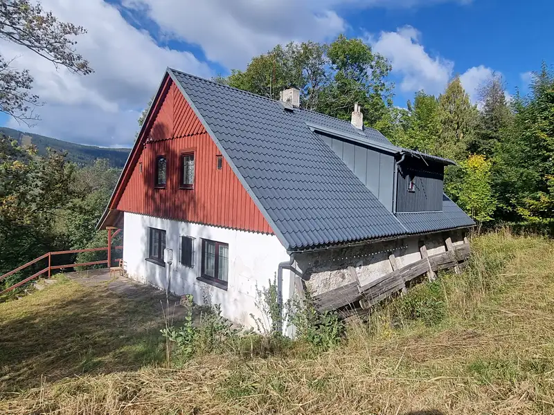 Prodej chalupy 155 m², pozemek 973 m², Strážné – náhled fotky 1