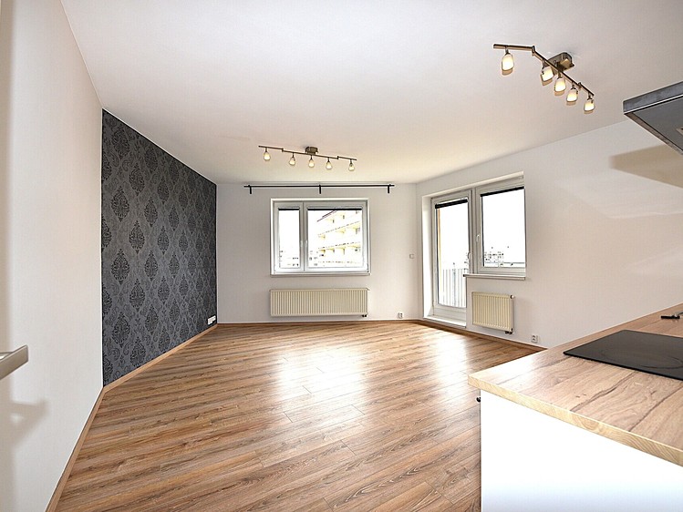Prodej bytu 3+kk, 65 m² (3 z 13)