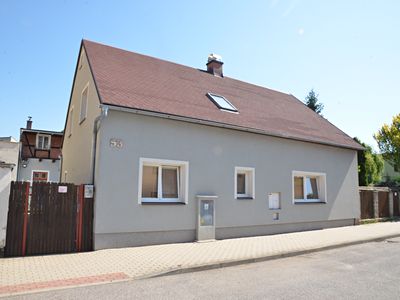 Prodej rodinného domu 180 m², pozemek 412 m²
