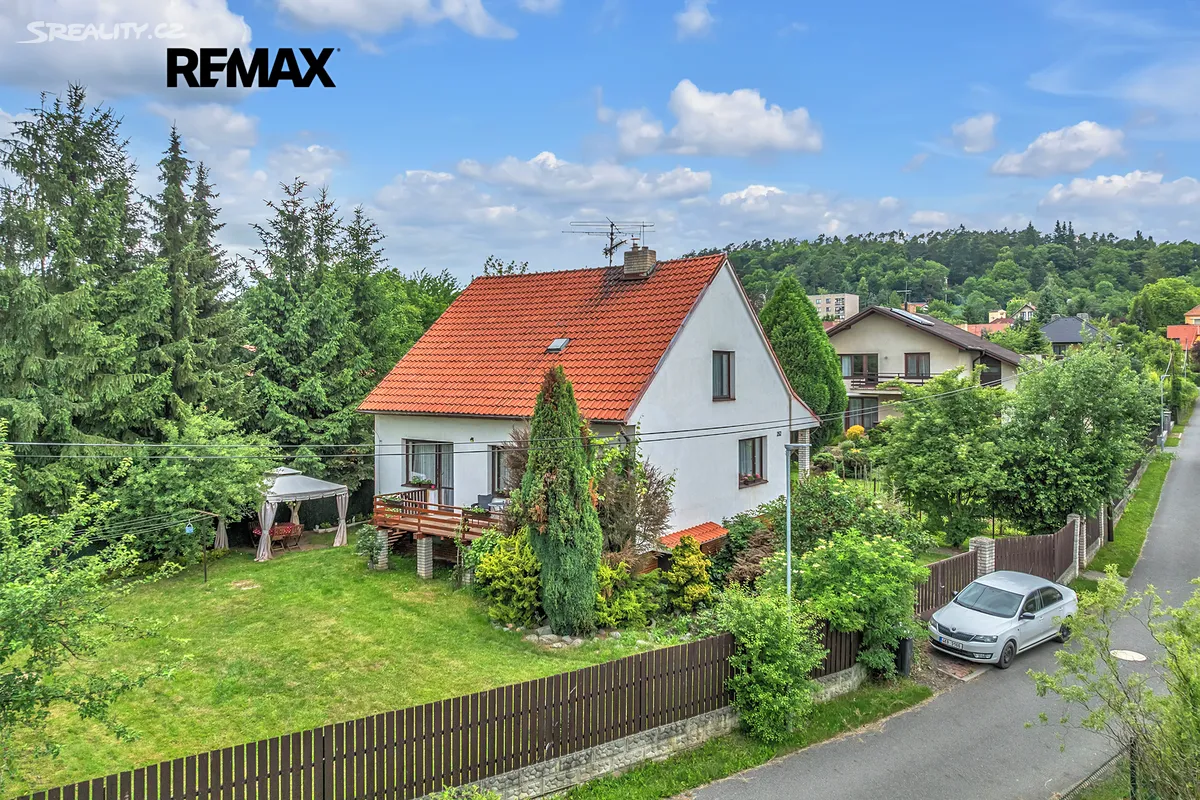 Prodej rodinného domu 214 m², pozemek 656 m², Slapy
