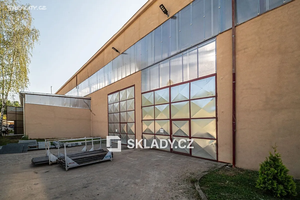 Pronájem skladového prostoru 1500 m²