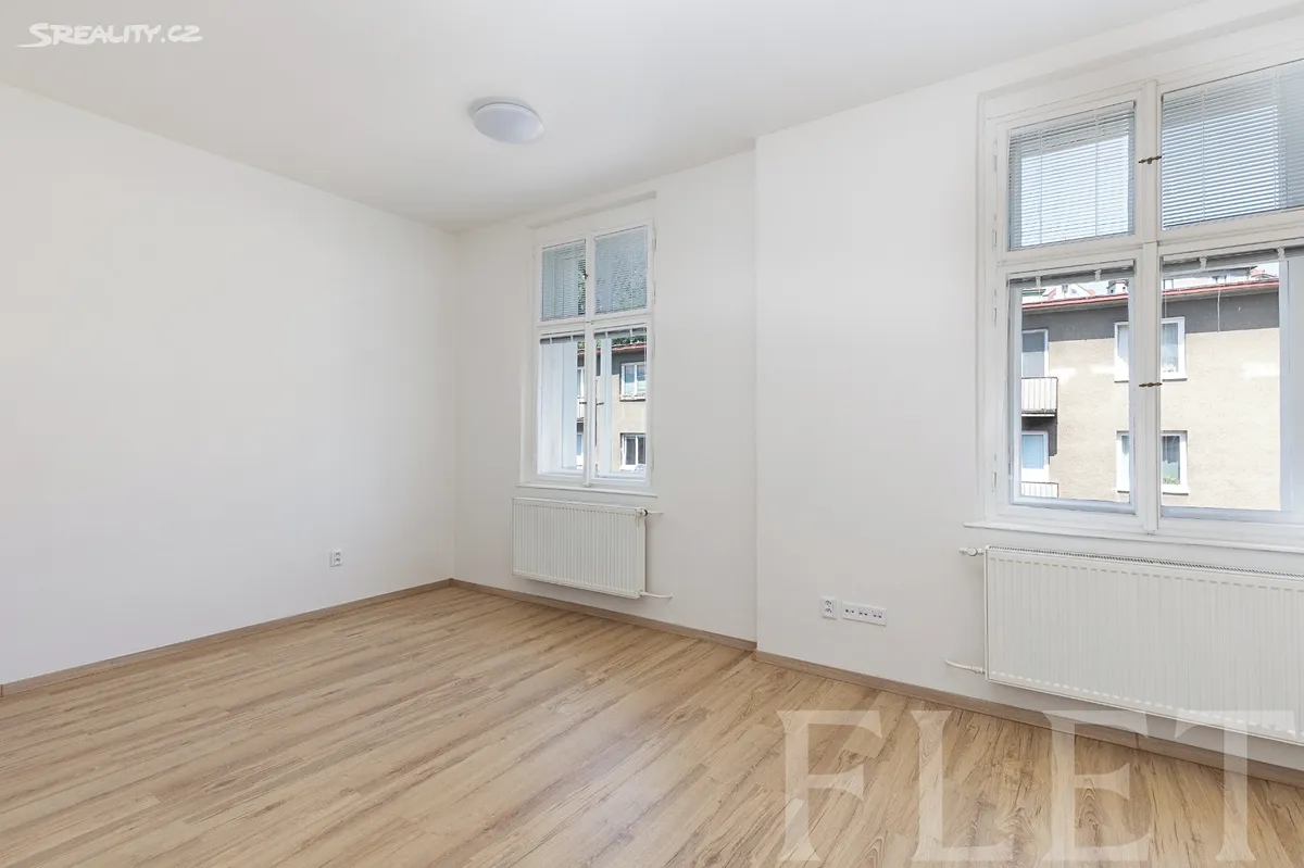 Pronájem bytu 2+kk 44 m² – pohled 4
