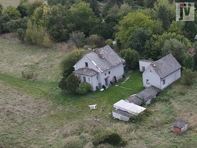 Prodej rodinného domu 120 m², pozemek 7024 m², Štěnovice – náhled fotky 1