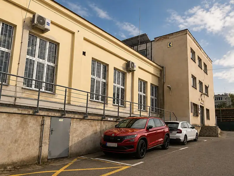 Pronájem skladového prostoru 222 m², Praha – náhled fotky 2