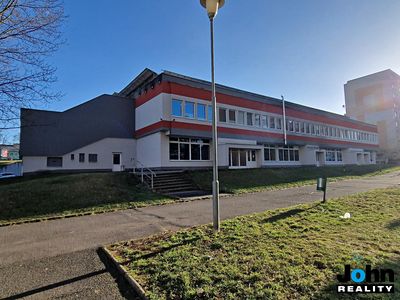 Pronájem obchodního prostoru 400 m²