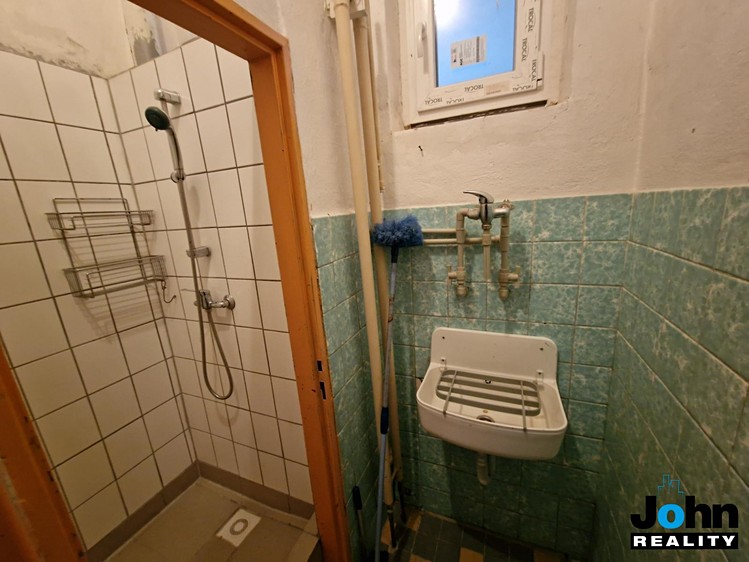 Комерційне приміщення в оренду, 400 м² (18 з 27)