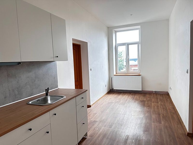 Pronájem bytu 3+kk 75 m² – fotografie 4