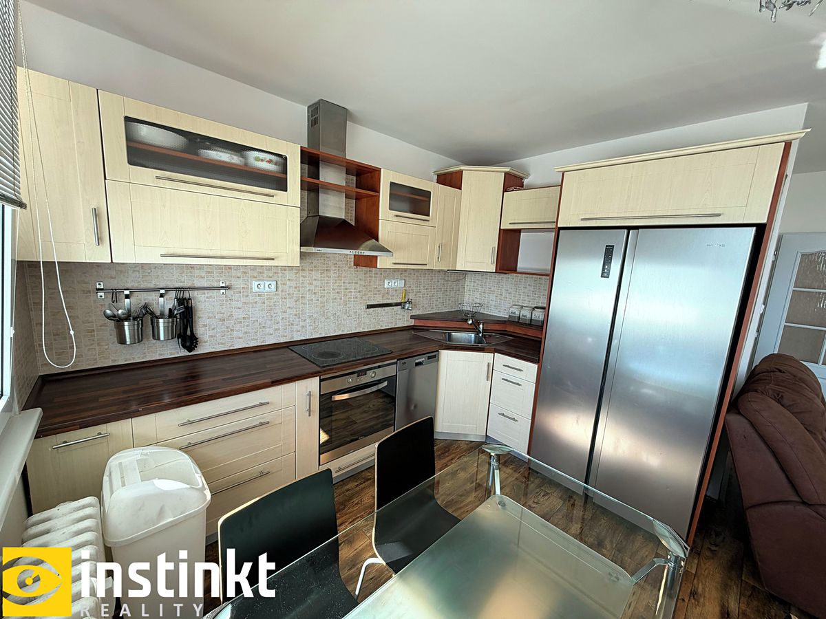 Pronájem bytu 3+kk 85 m²