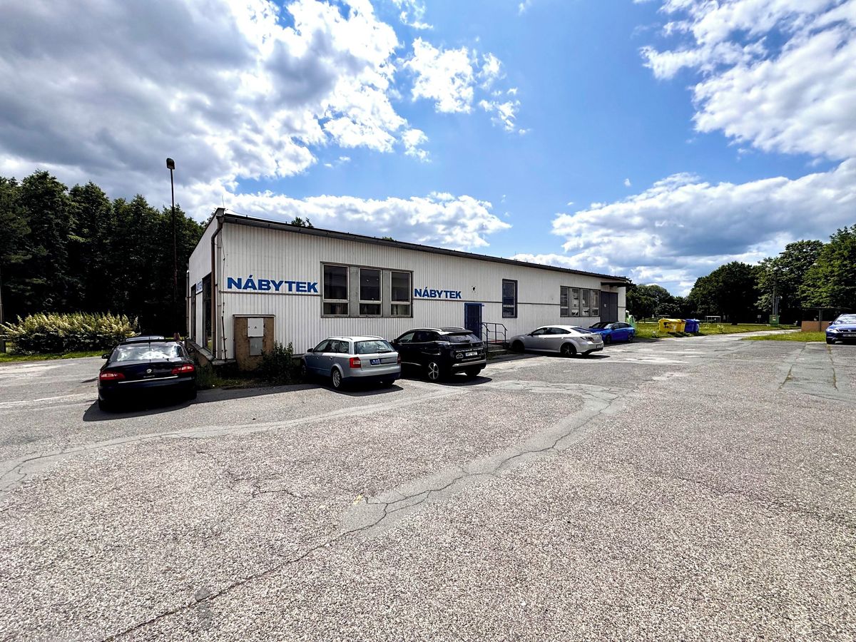 Prodej obchodního prostoru 375 m²