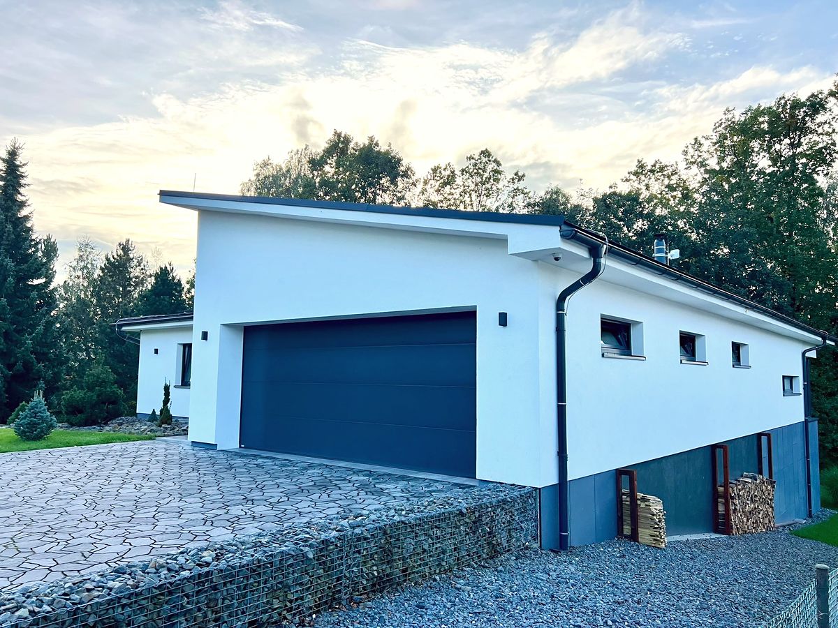 Prodej rodinného domu 261 m², pozemek 962 m² – fotografie 5