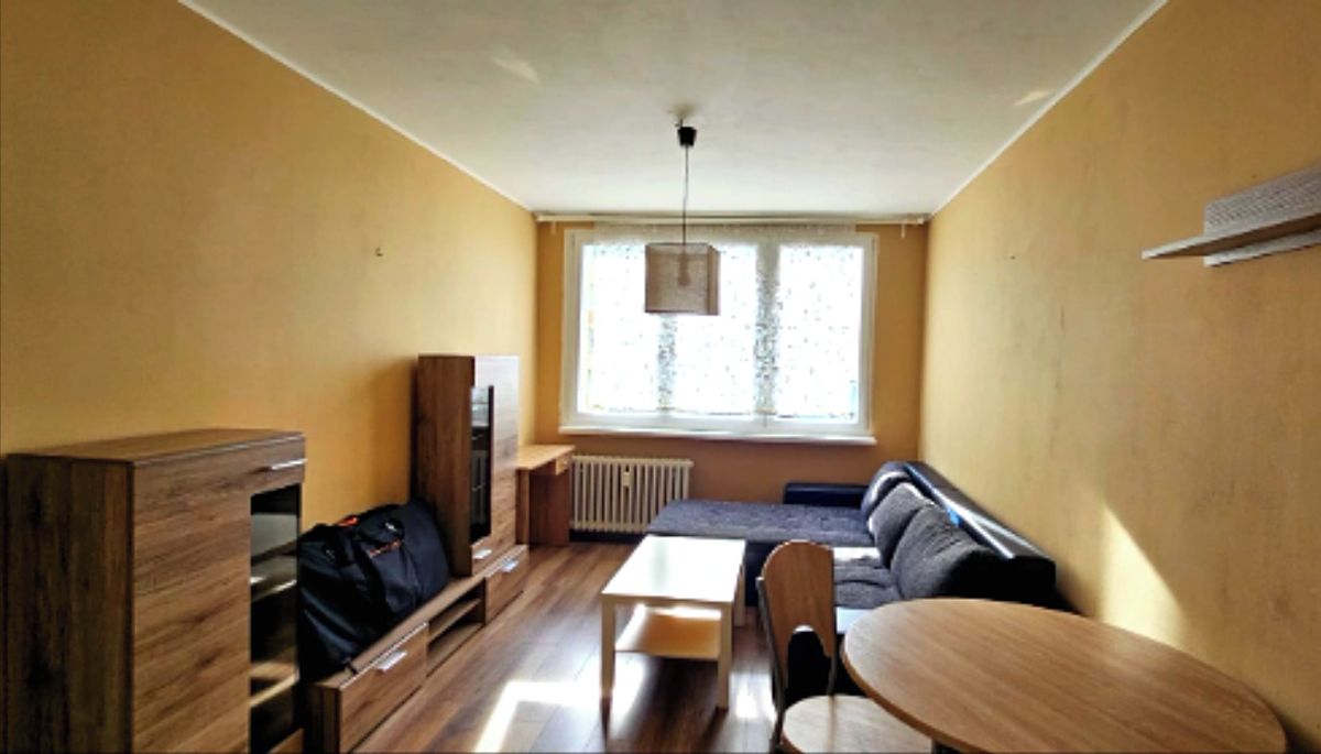 Pronájem bytu 2+kk 40 m², Litvínov – fotka 1 z 3