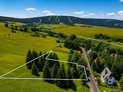 Prodej  stavebního pozemku 1 279 m²