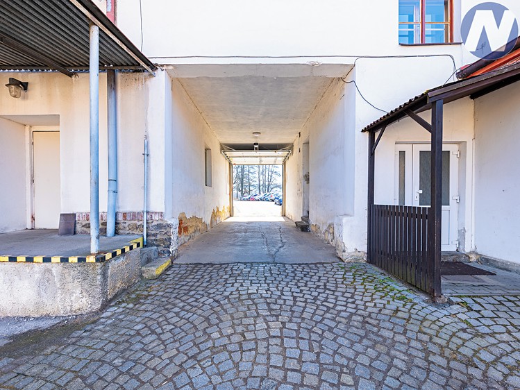 Pronájem komerčního prostoru, 1 000 m² (12 z 16)