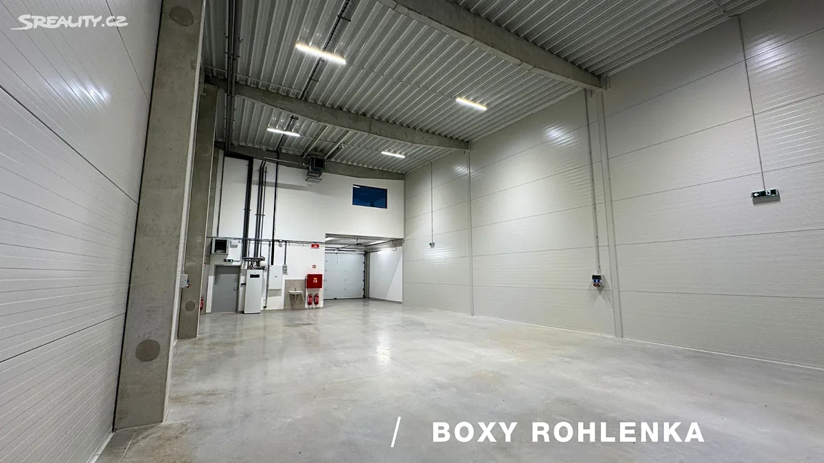 Pronájem skladového prostoru 266 m², Tvarožná