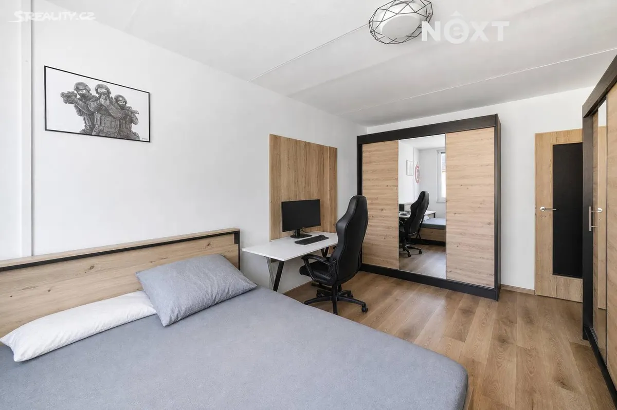Prodej bytu 4+1 70 m² – pohled 2