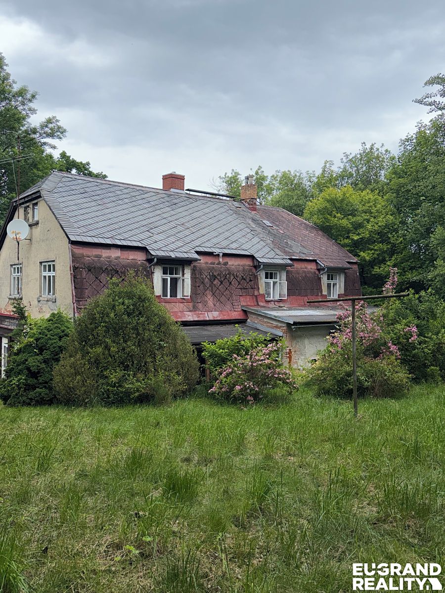 Prodej rodinného domu 246 m², pozemek 245 m² – fotografie 3