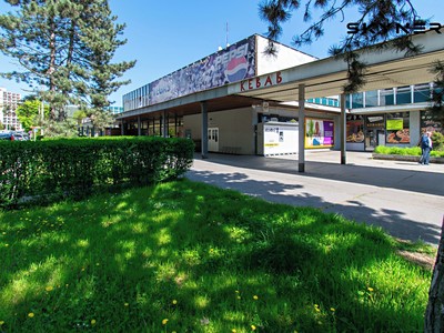 Prodej obchodního prostoru 2 000 m²