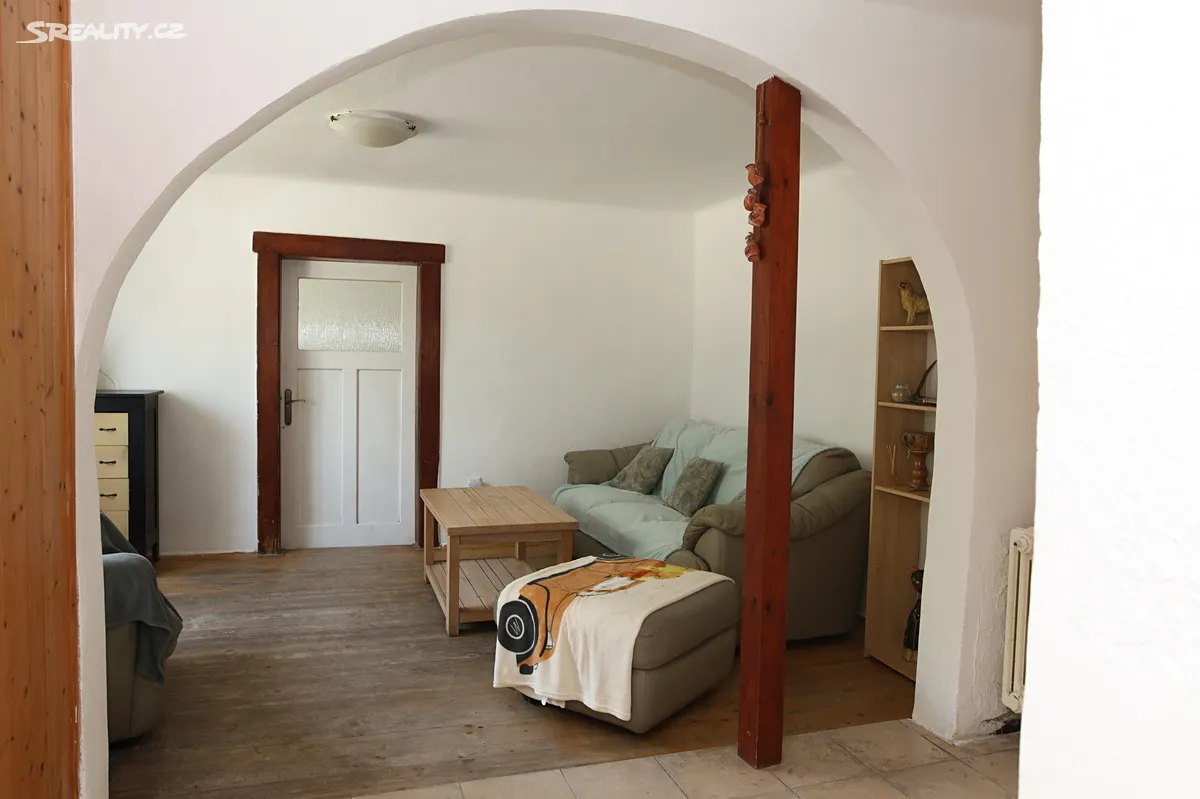 Prodej rodinného domu 161 m², pozemek 364 m² – pohled 2