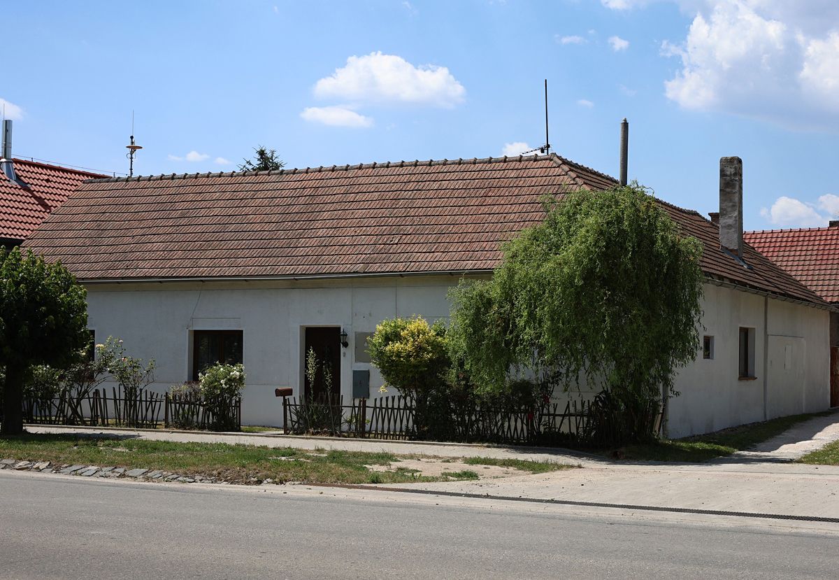 Prodej rodinného domu 161 m², pozemek 364 m² – fotografie 4