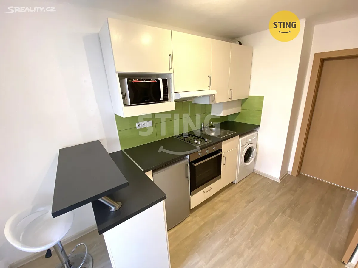 Prodej bytu 1+1 22 m², Zámečnická