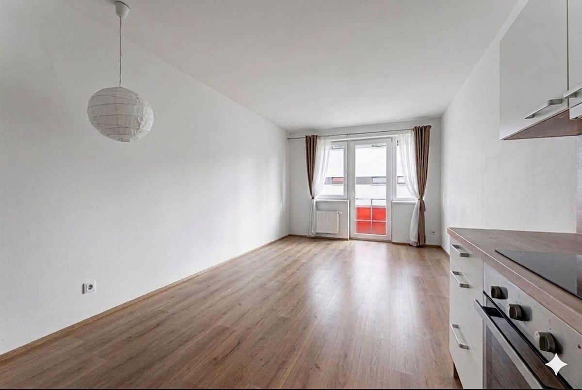 Pronájem bytu 1+kk 32 m²