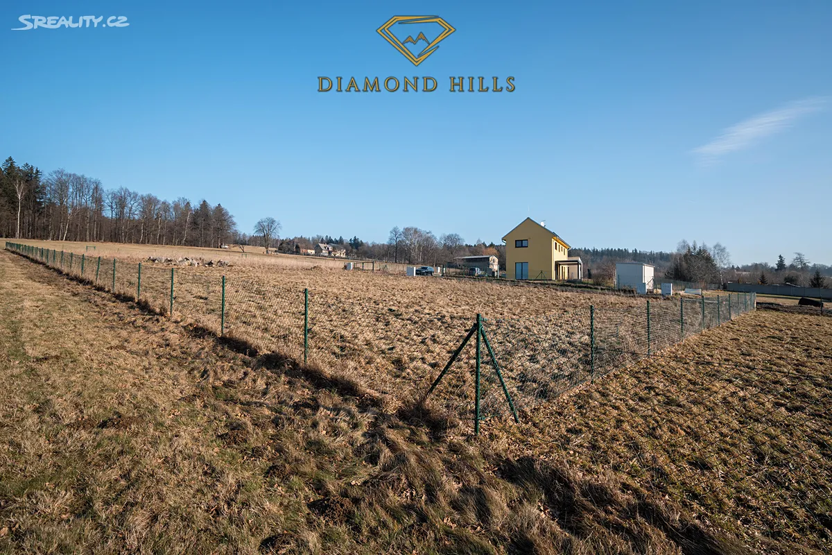 Prodej stavebního pozemku 1017 m² - Widok 2