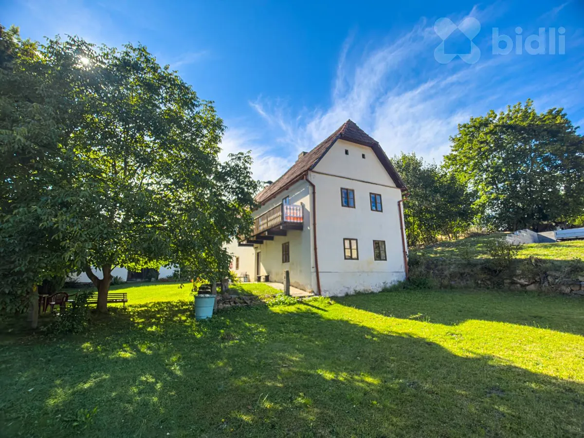 Prodej rodinného domu 154 m², pozemek 1012 m²