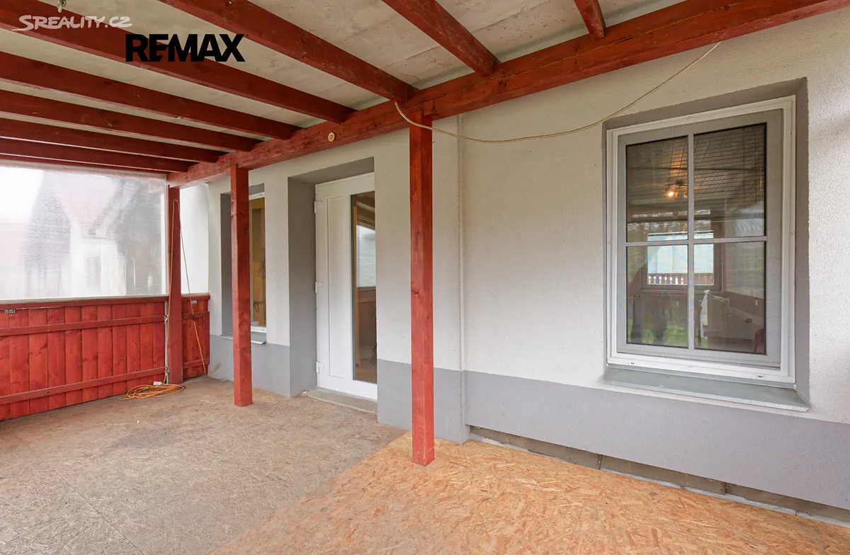 Prodej chaty 55 m², pozemek 357 m² – další